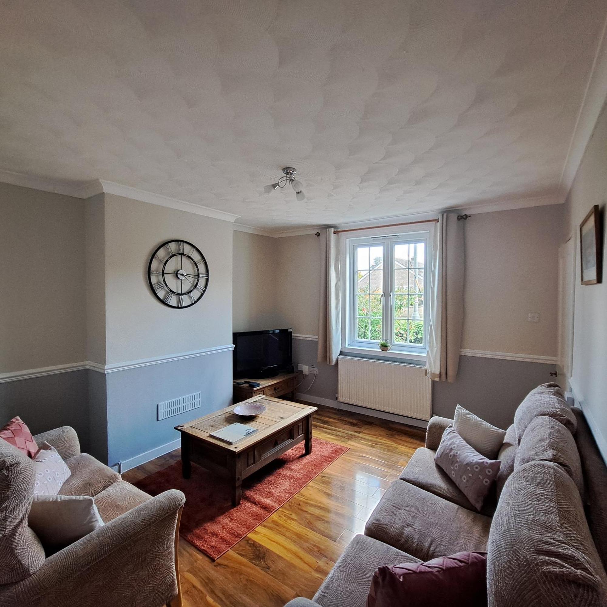 Generous 3 Bed In The Heart Of The Village Гантінгдон Екстер'єр фото